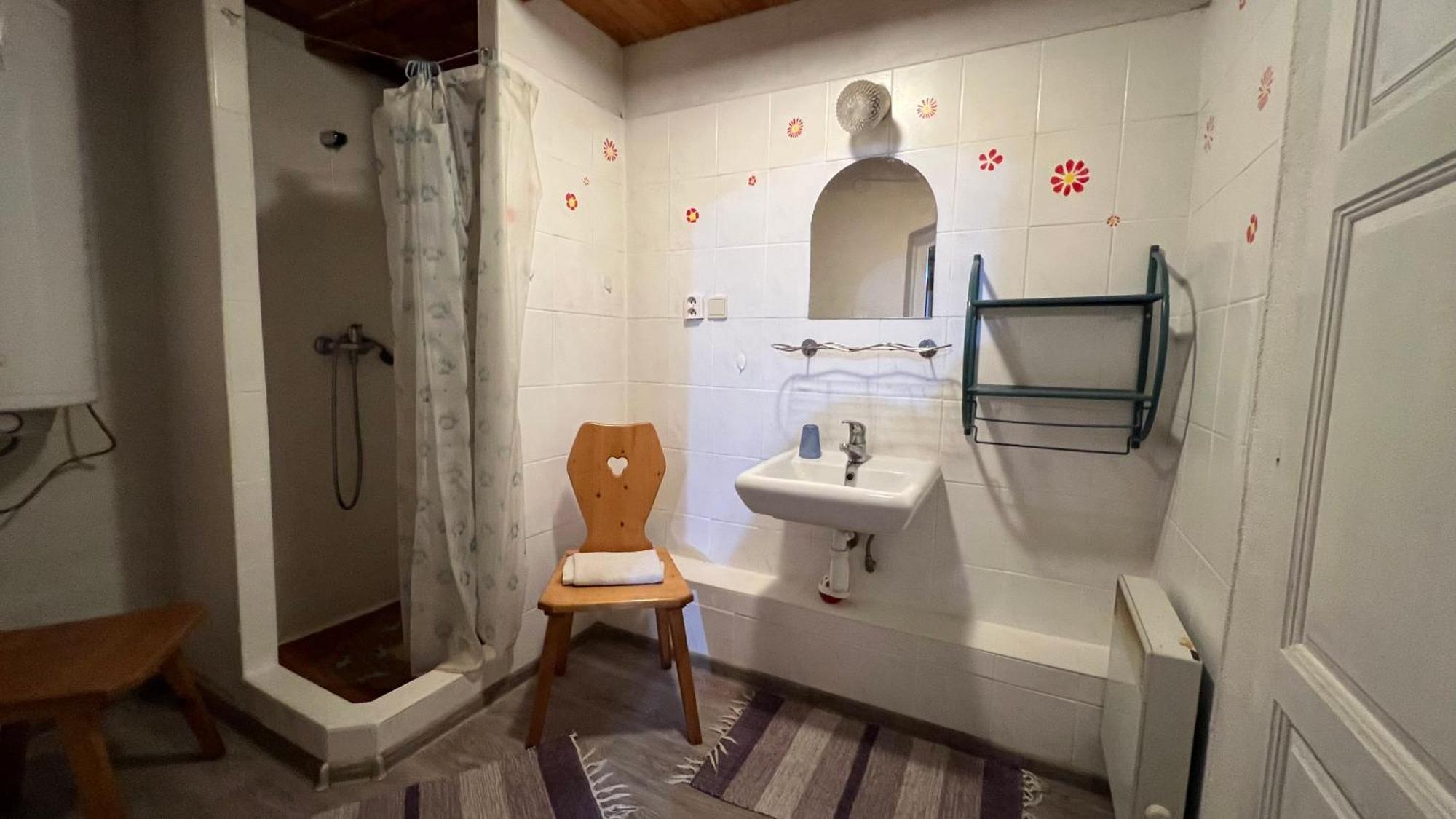 Chalupy na Majeri Nižné Malatíny Esterno foto