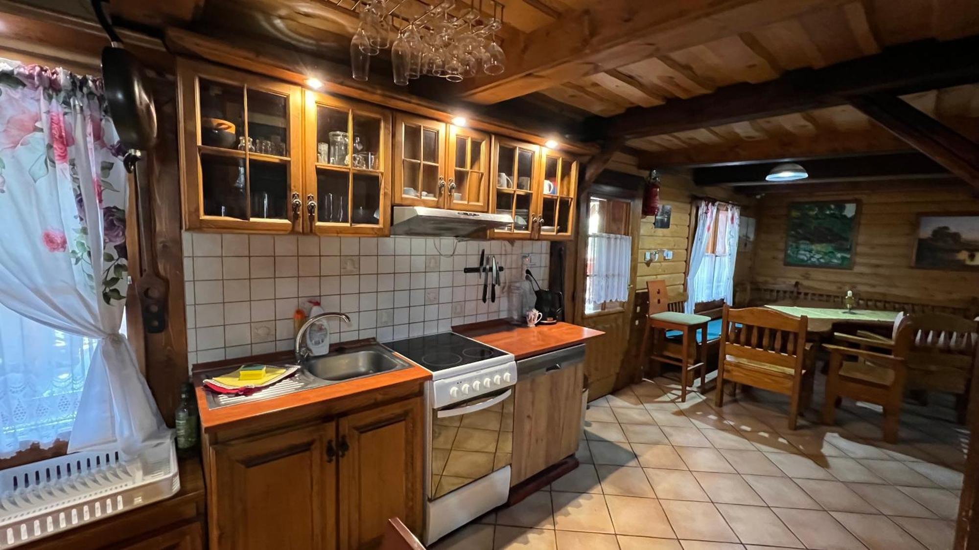 Chalupy na Majeri Nižné Malatíny Esterno foto